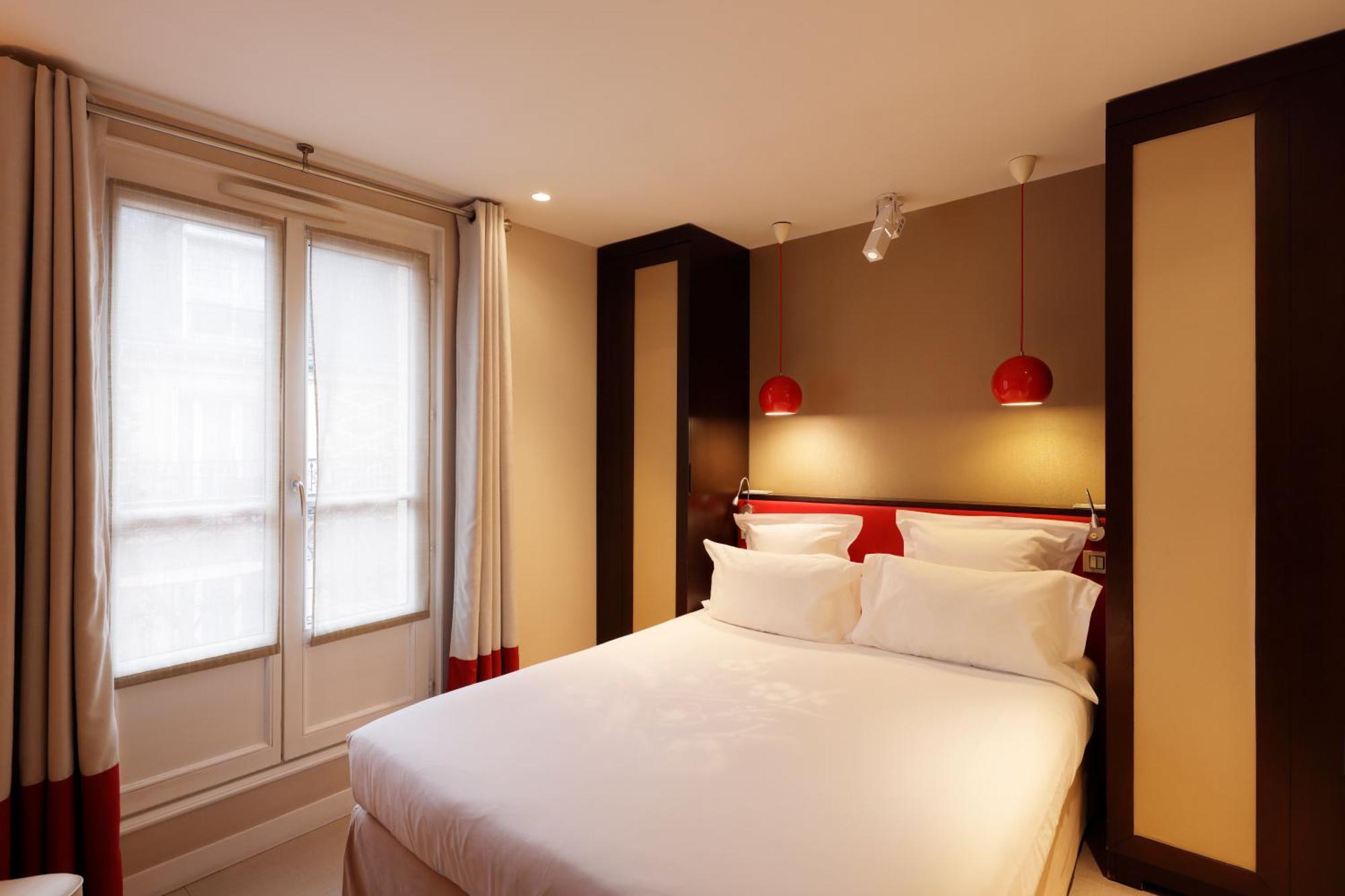 Eden 4* Paris